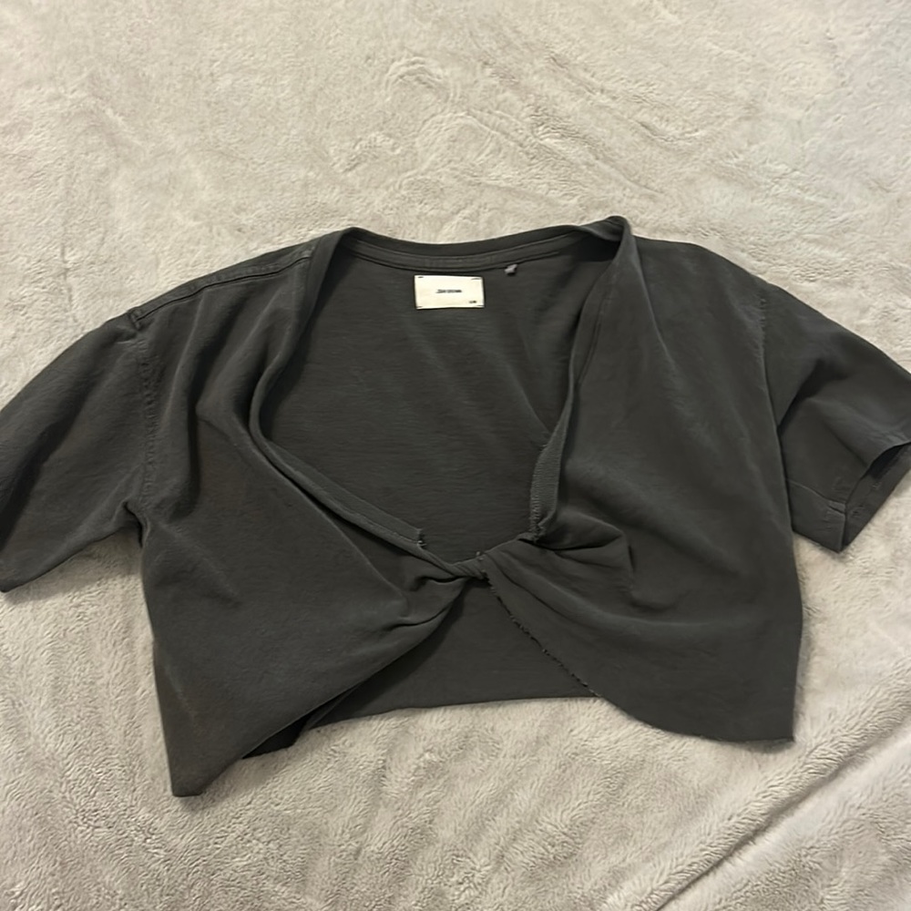 Excellent condition I never wore it I have the tan I like that color better
